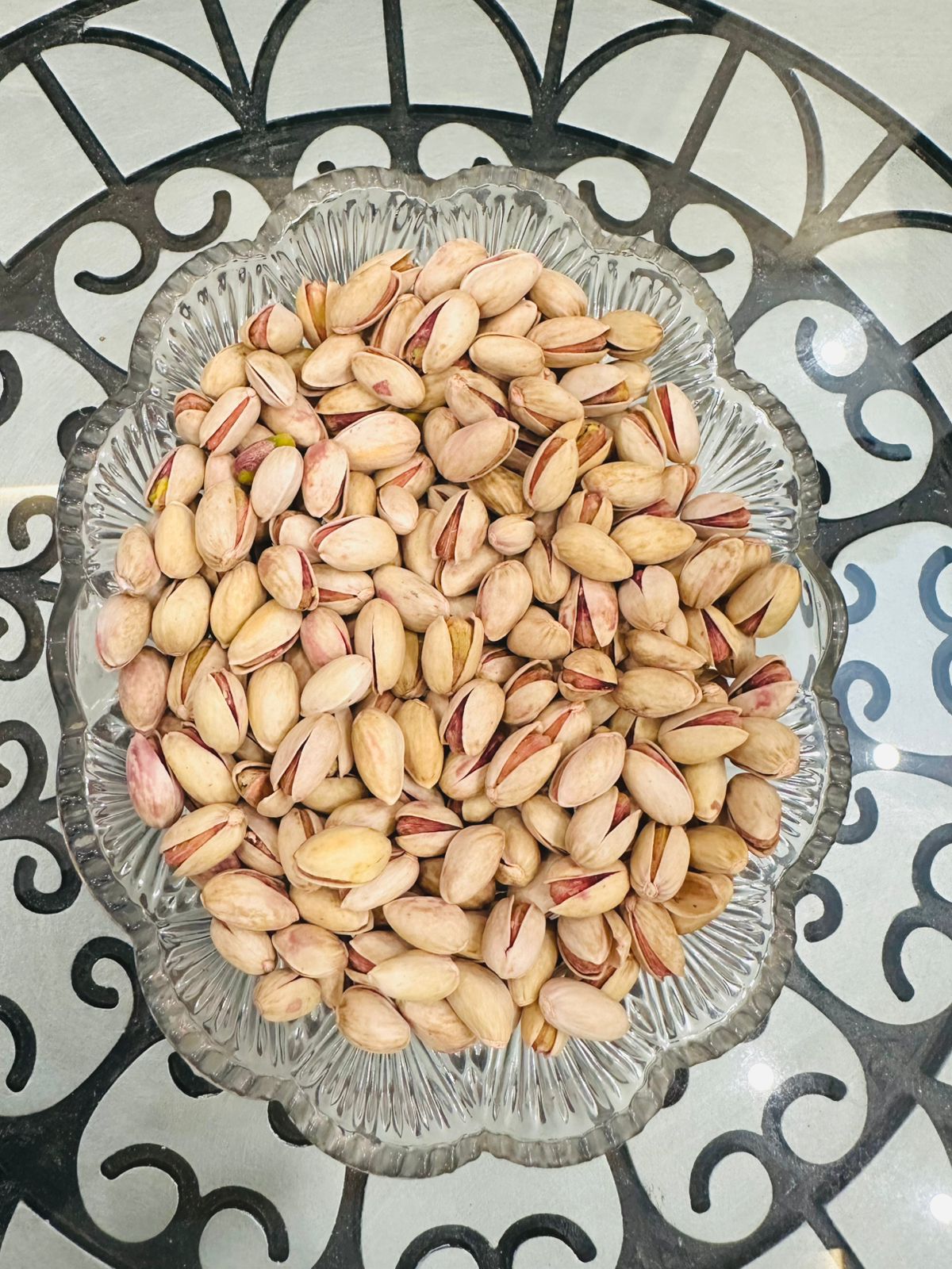 Salted Iranian Pistachios – Crunchy & Flavorful (Namkeen Pista)