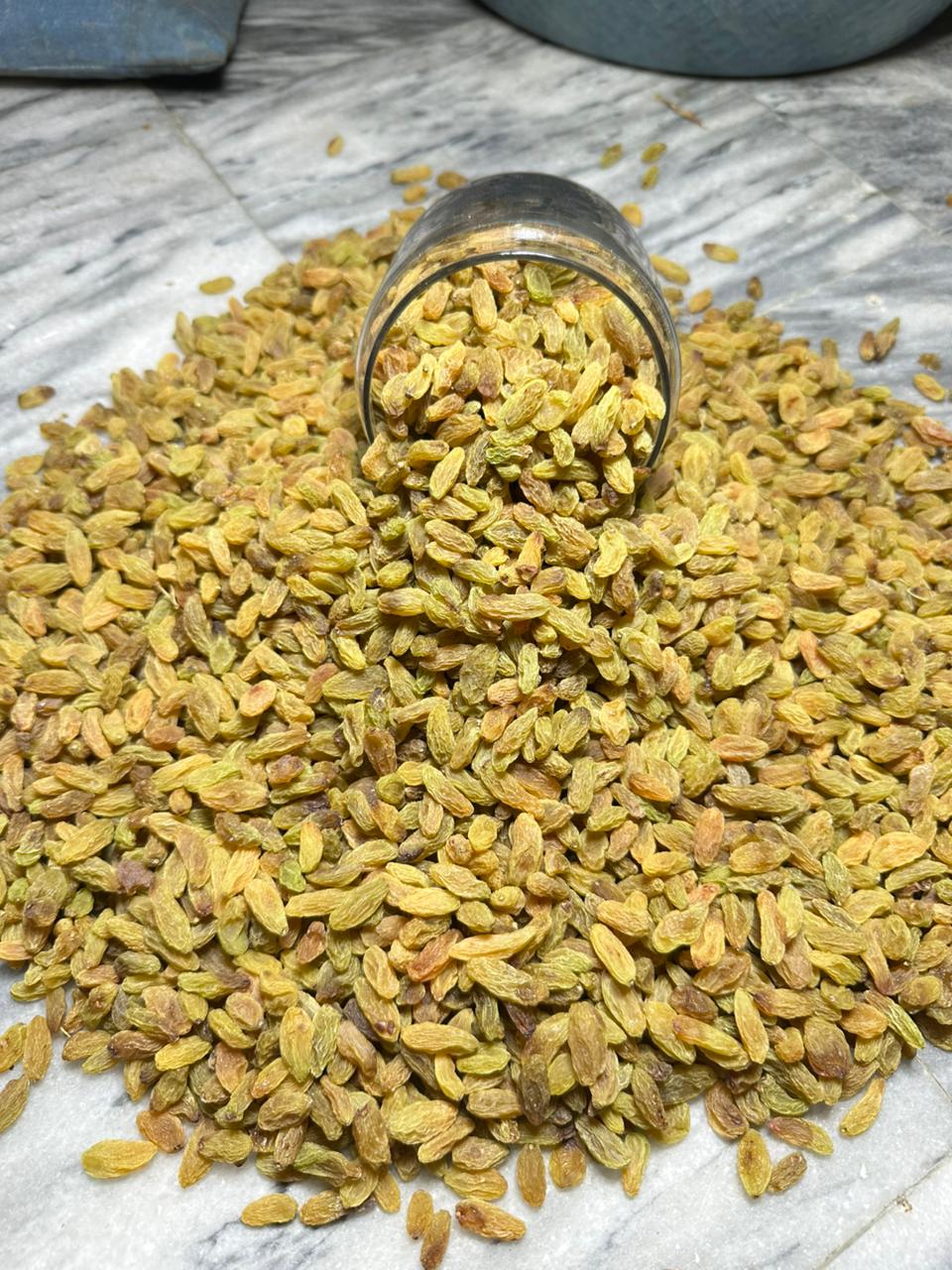 Desi Meva Sogi Qandhari Sunderkhani (Raisin) – Natural Sweet Dry Fruit
